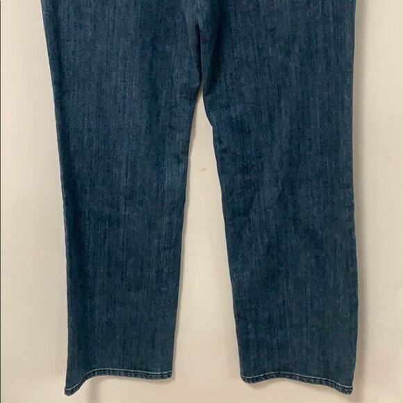 NWT COLDWATER CREEK CLASSIC FIT JEANS SIZE… - Picture 4 of 9